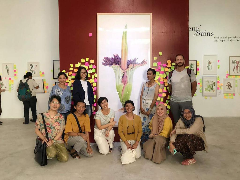 Komunitas IDSBA Tunjukkan Keindahan Flora Lewat Seni Botani